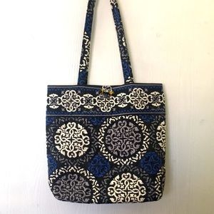 Vera Bradley tote